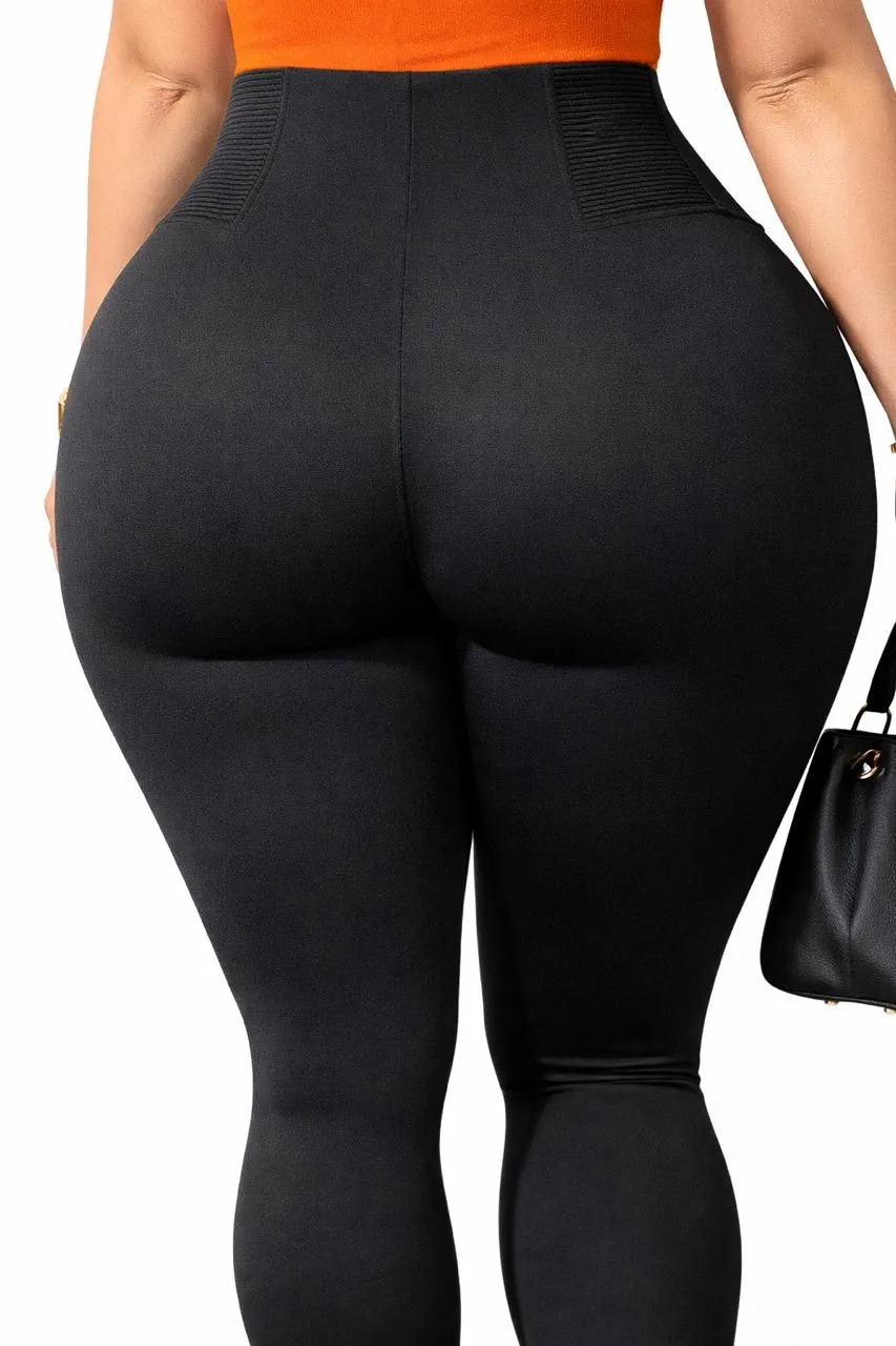 Pantalón Almendra Push Up Pretina Alta Negro XXL Curvy